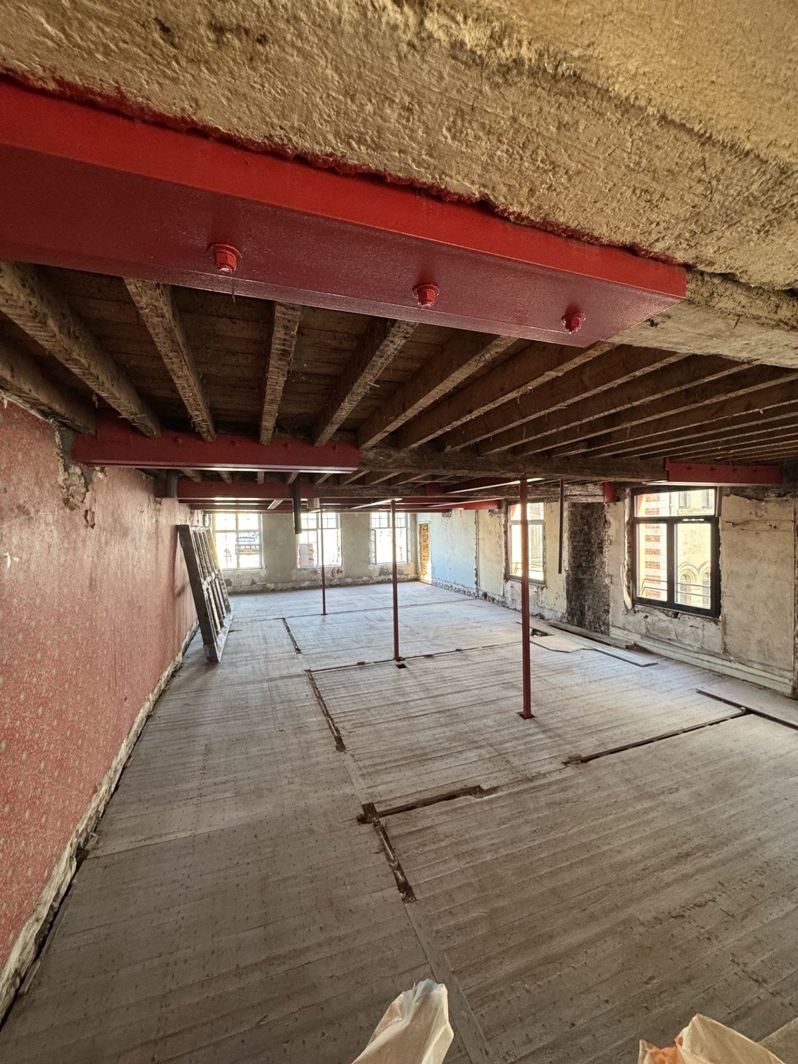 Plancher existant avant la pose des panneaux OSB